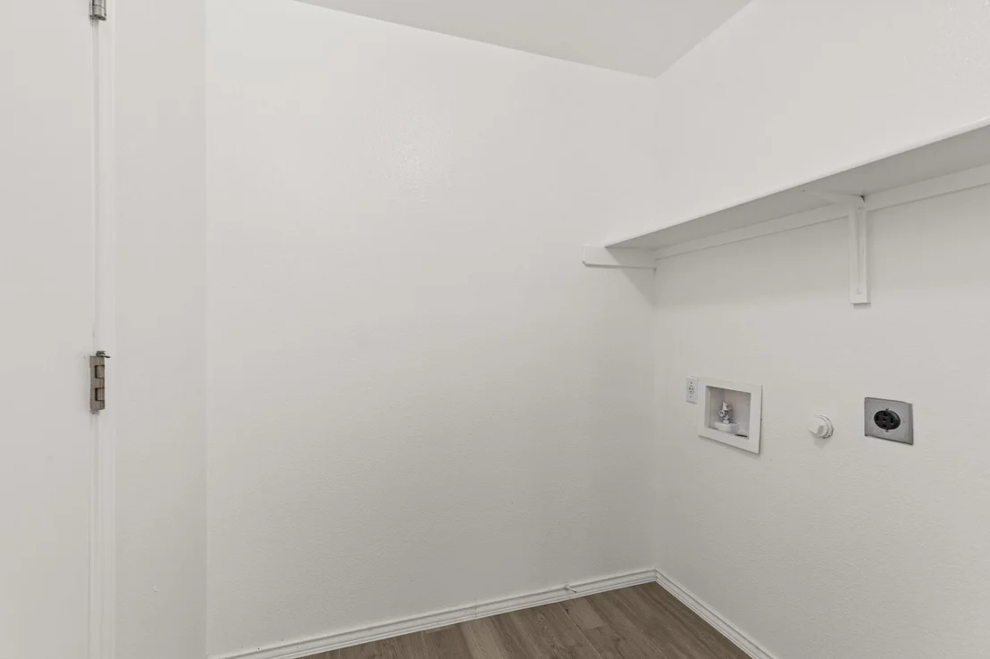 Photo of 112 James Lin CIR