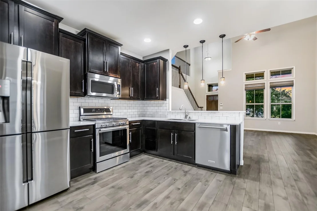 Photo of 1913 Gabrielles WAY