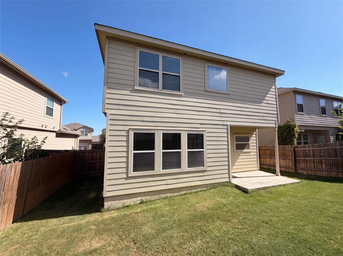 Photo of Unit 26E at 276 Circle WAY