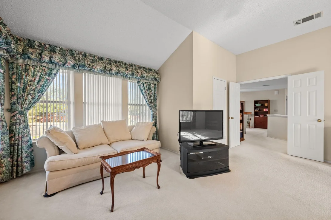 Photo of 7402 Maricopa CV