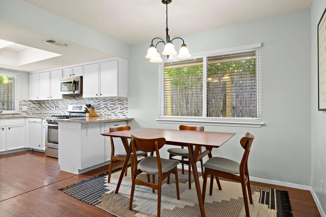 Photo of 1408 Brighton LN