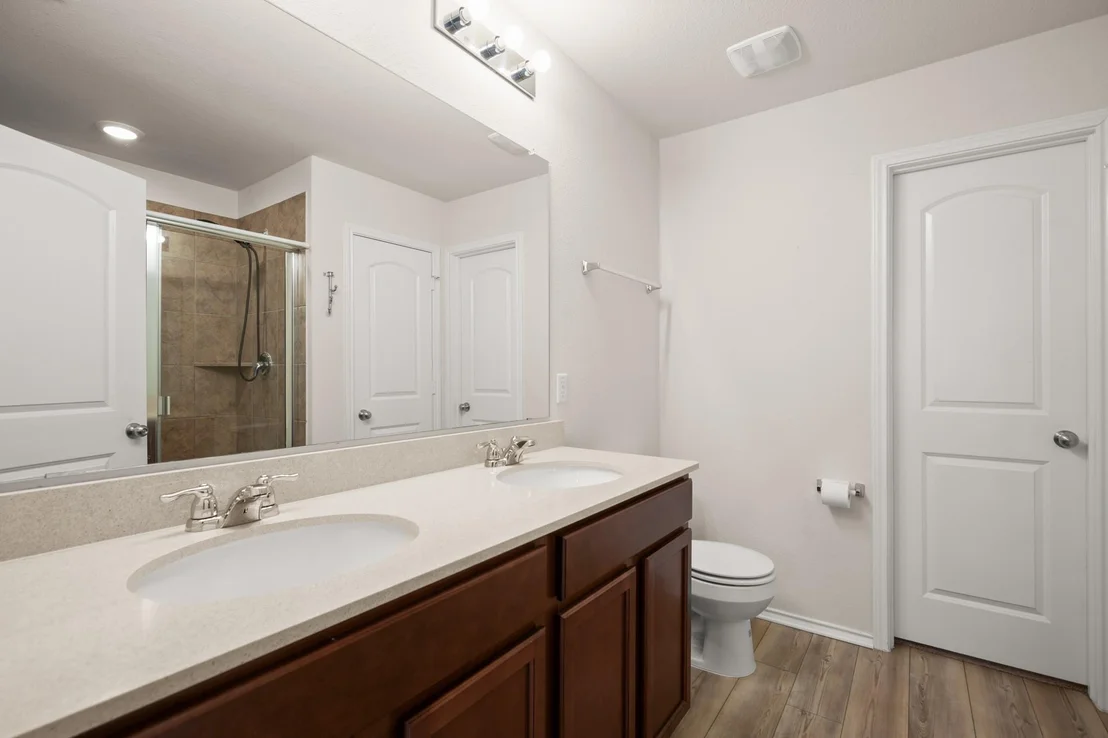 Photo of 2300 Cliffbrake WAY