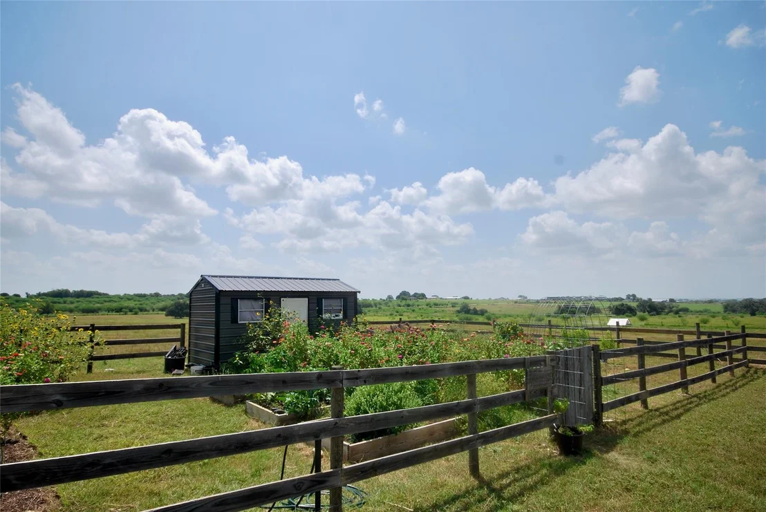 Photo of 4228 County Road 256
