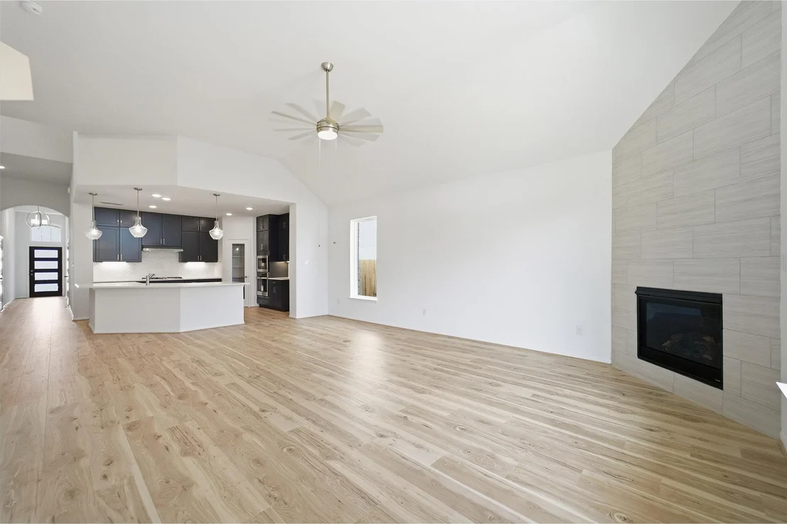 Photo of 359 Grey Leaf RD
