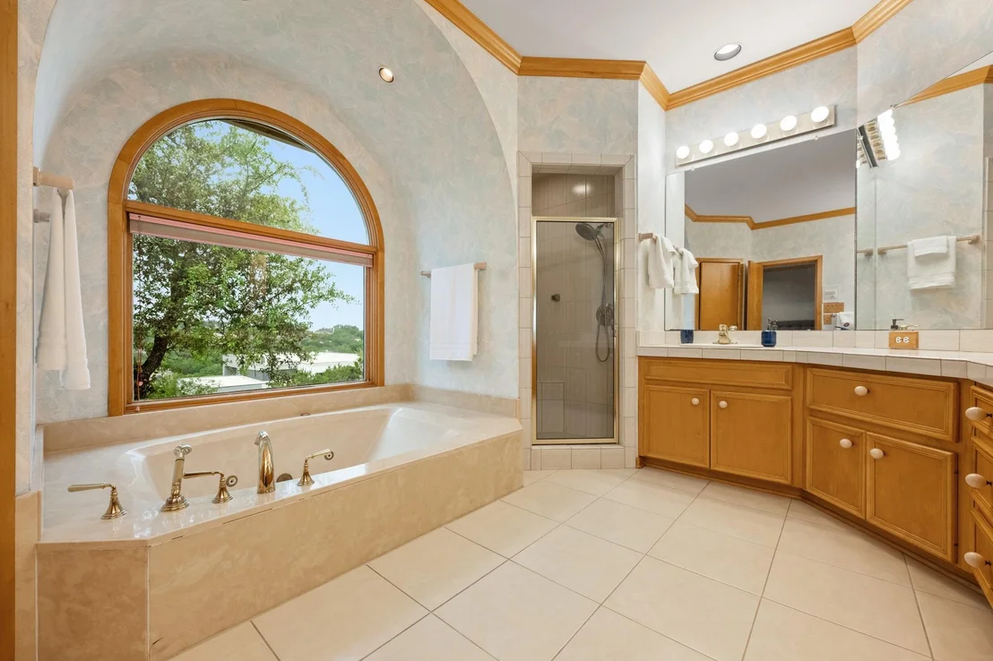 Photo of 5918 Mountain Villa DR