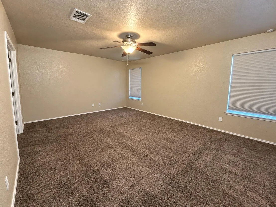 Photo of 3325 Whisper BLF