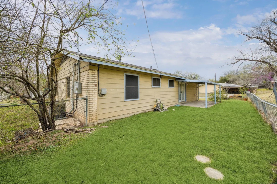 Photo of 6811 Wake Forest LN