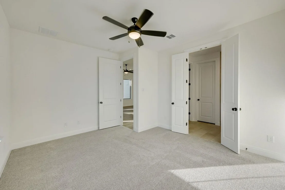 Photo of 440 Burlington DR