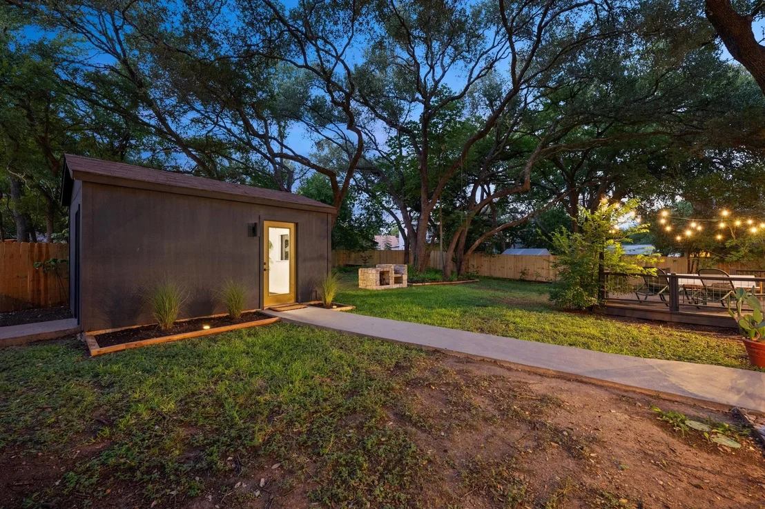 Photo of 2904 Norfolk DR