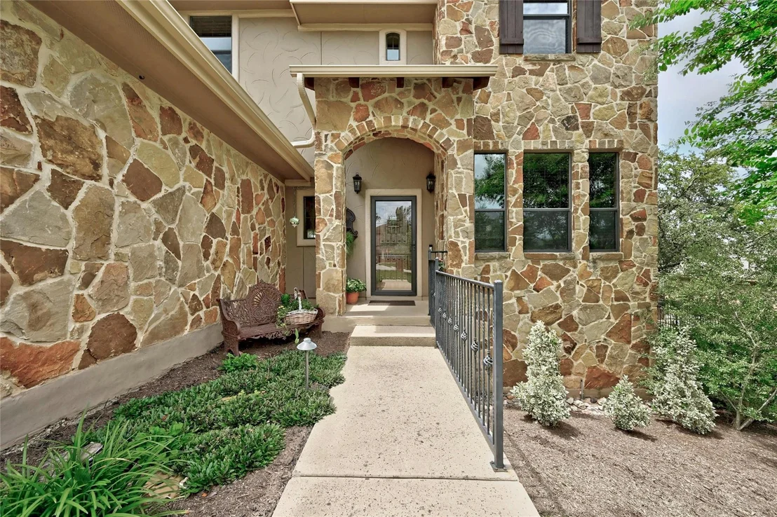 Photo of 13607 Montview DR
