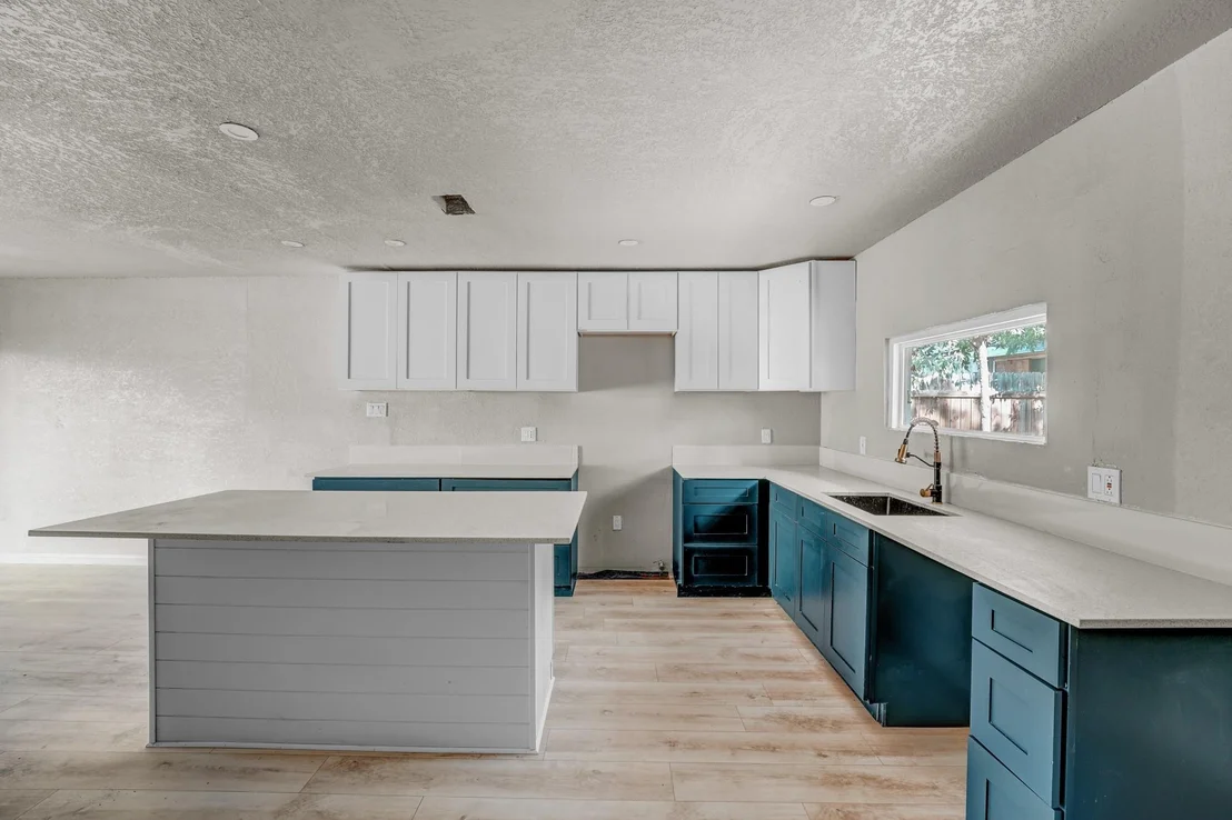 Photo of 3110 Val DR