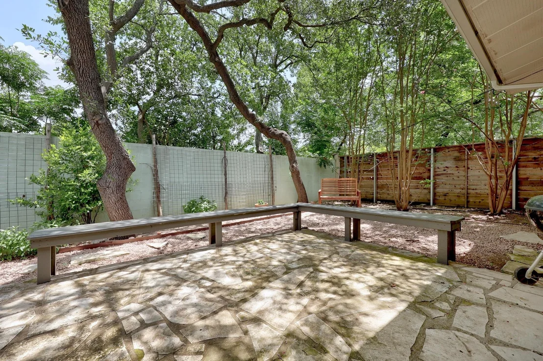 Photo of 3518 Lakeland DR