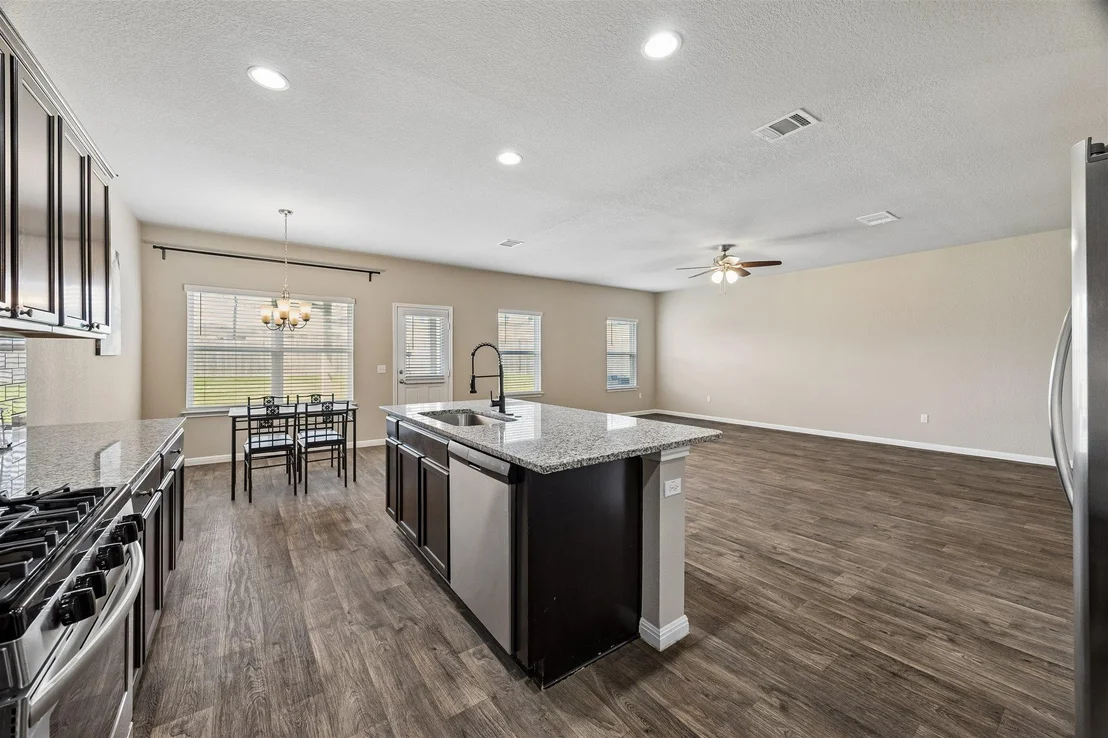 Photo of 104 Blue Sage DR