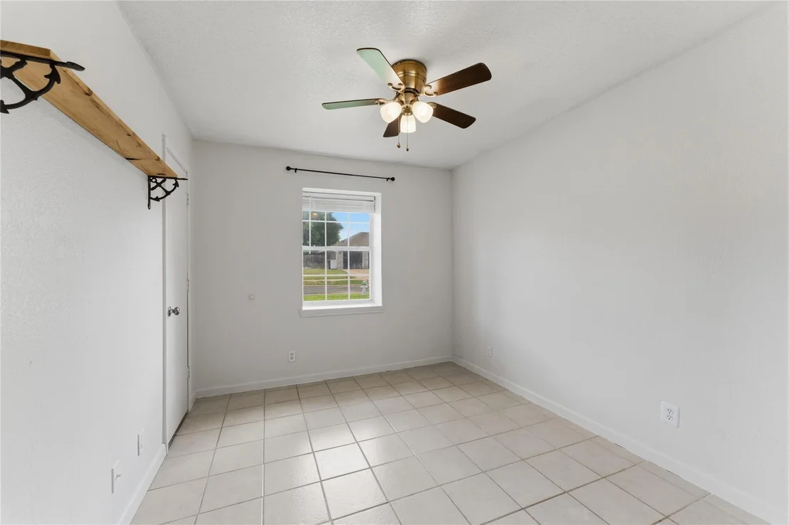 Photo of 2709 Timberline DR