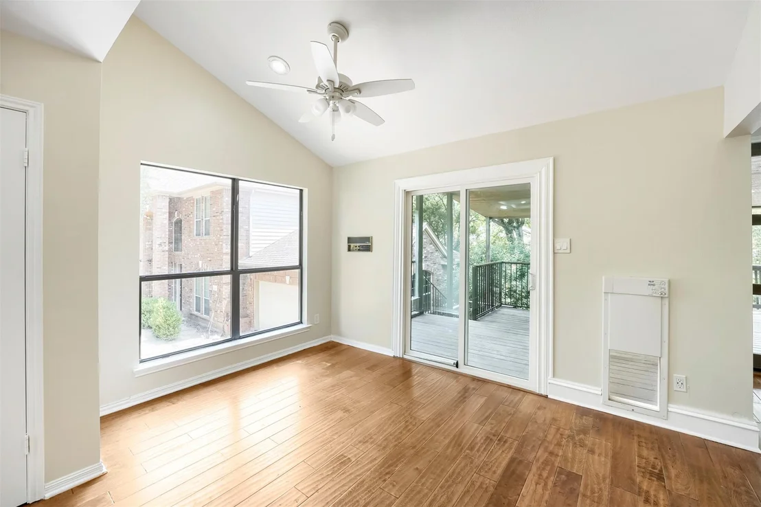 Photo of 9302 Rolling Oaks TRL
