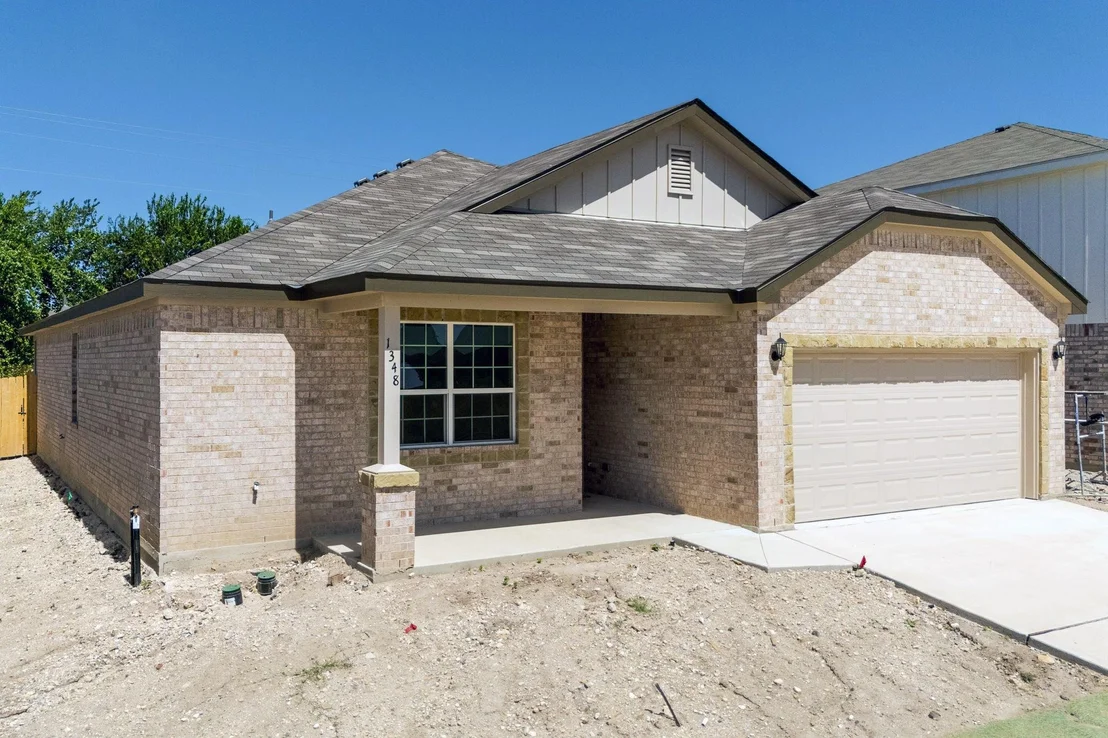Photo of 1348 Lindsey DR