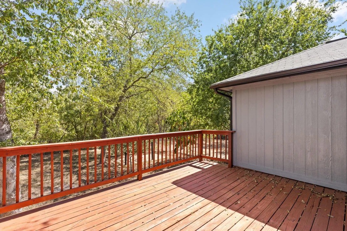 Photo of 5708 Lark Creek DR