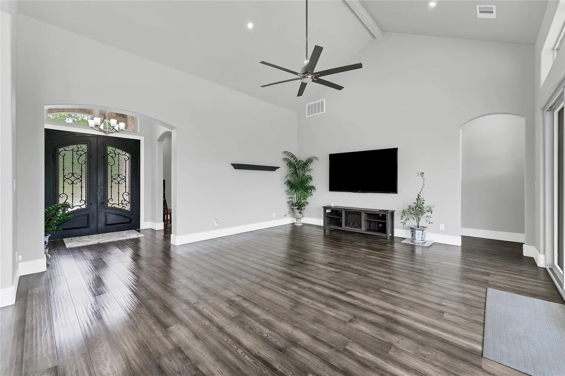 Photo of 145 Pavilion DR