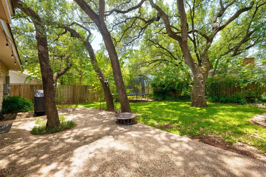 Photo of 4836 TRAIL CREST CIR