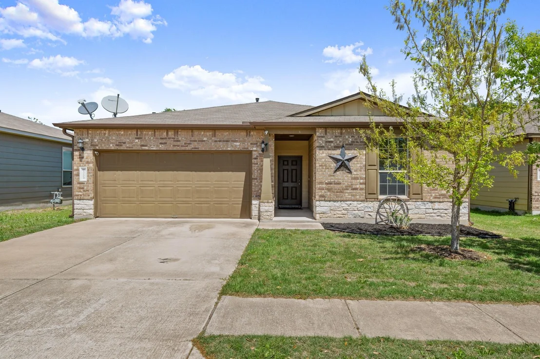 Photo of 15204 Guffey DR