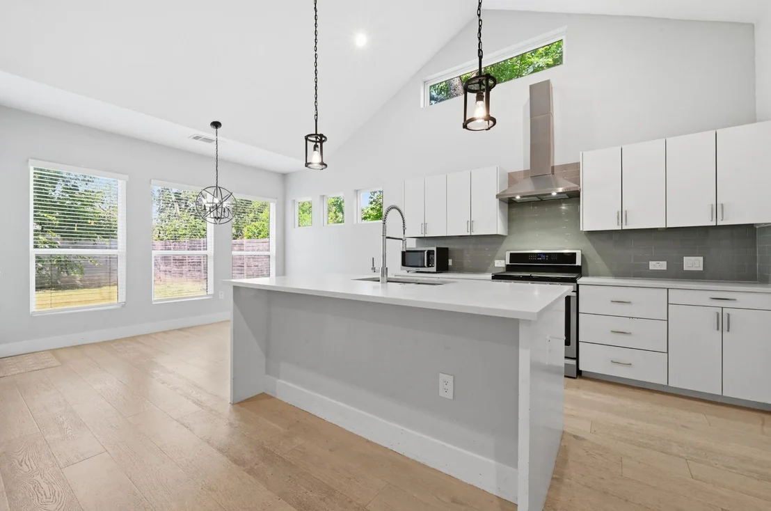 Photo of 4207 Alexandria DR
