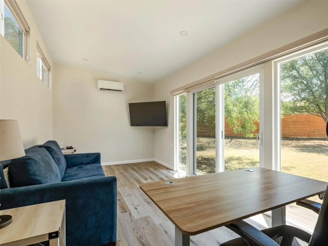 Photo of 3203 Western DR