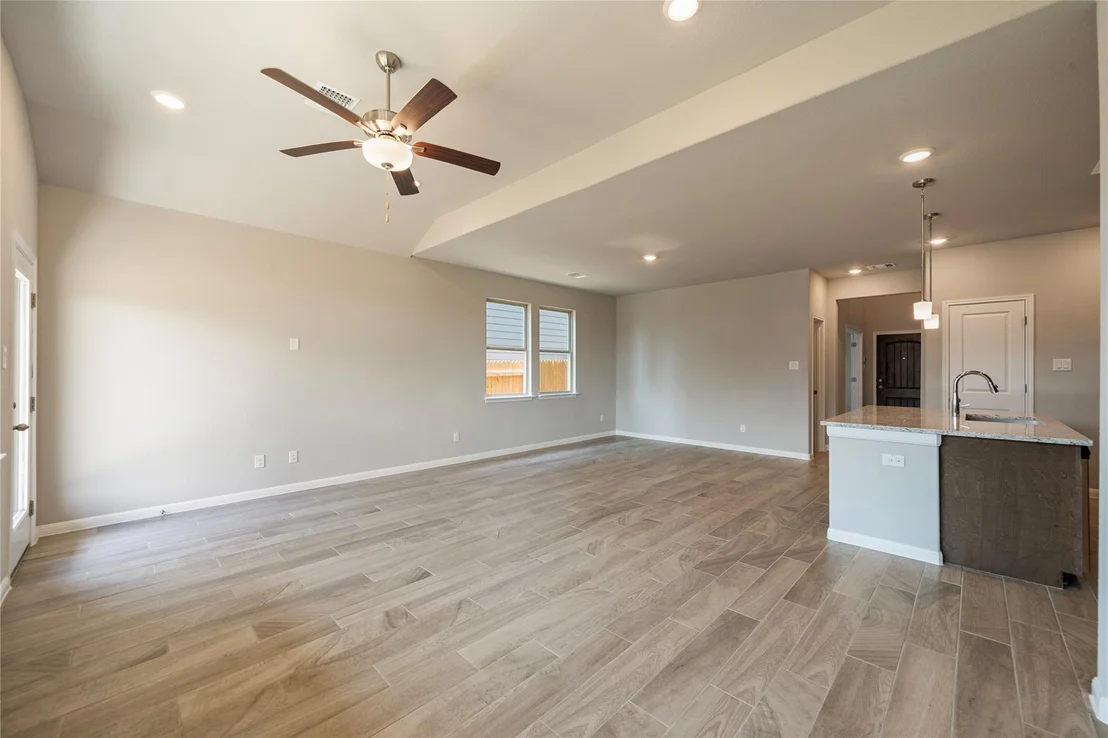 Photo of 416 Stellar Wind DR