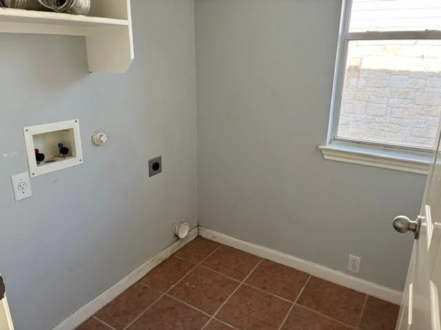 Photo of 825 Barefoot CV