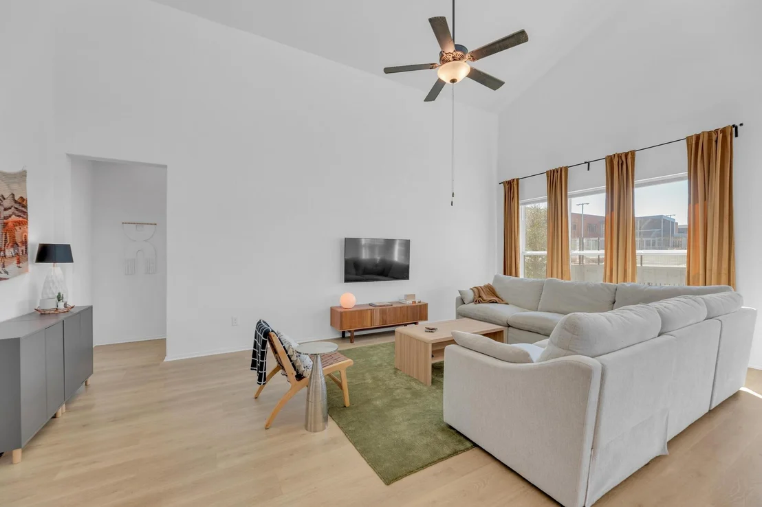 Photo of 11304 Charger WAY