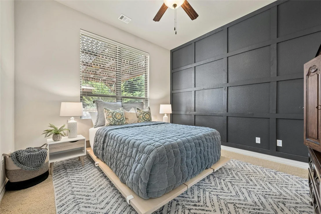 Photo of 331 Aspen DR