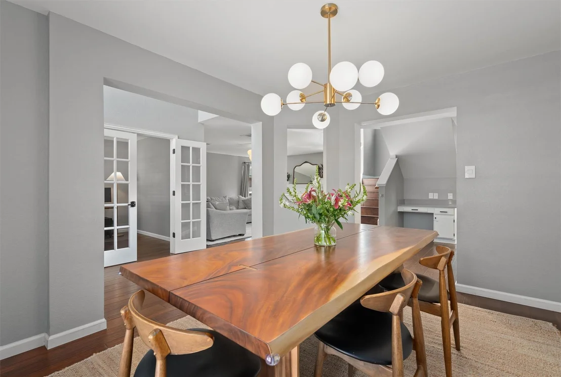 Photo of 1009 Pioneer Bend DR