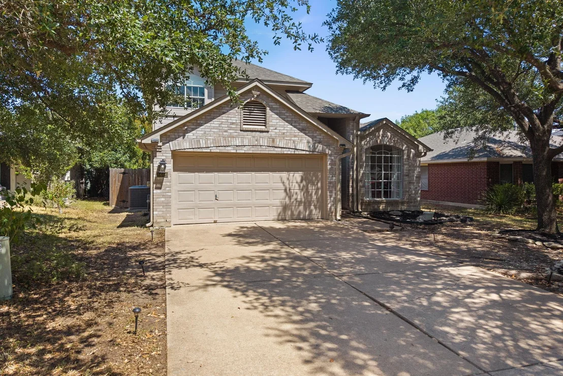 Photo of 1606 Academy PL
