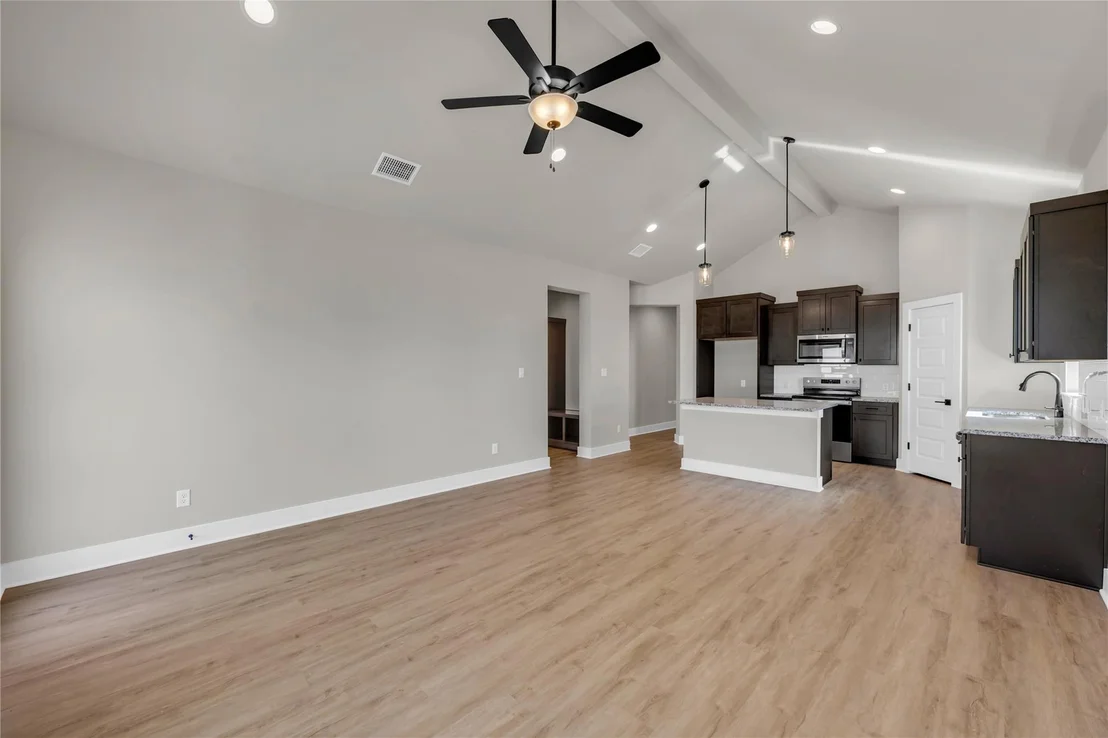 Photo of 228 Western Ave