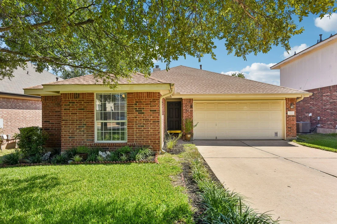Photo of 8105 Hawick DR
