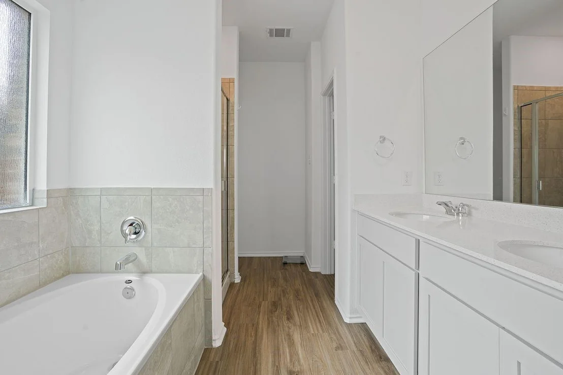 Photo of 125 Milliner LOOP