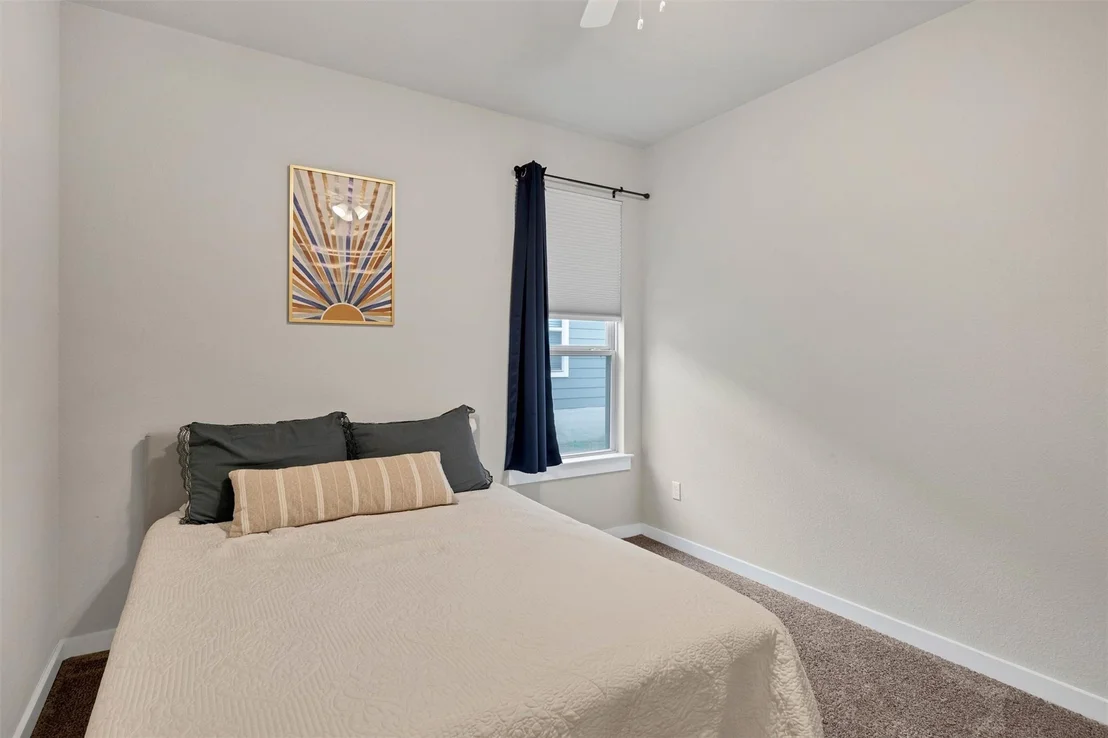 Photo of 208 Trellis BLVD