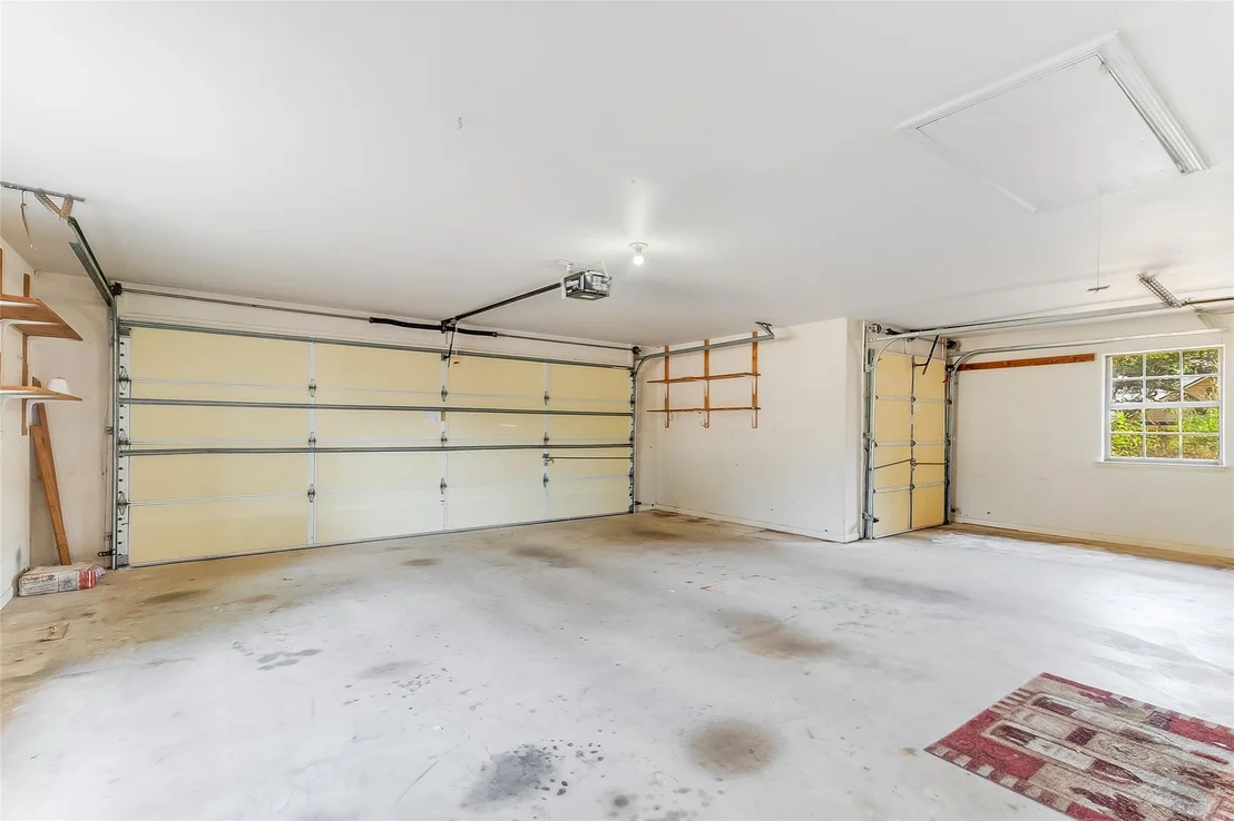 Photo of 309 Delaware Springs BLVD