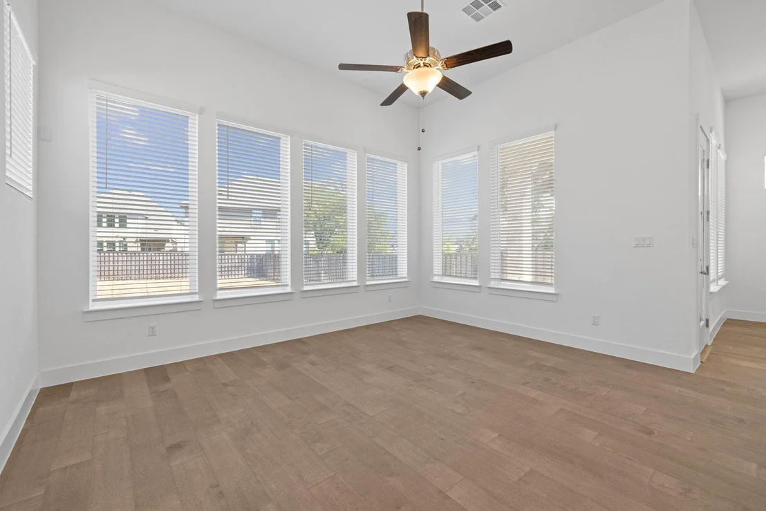 Photo of 1413 Kneehigh LN