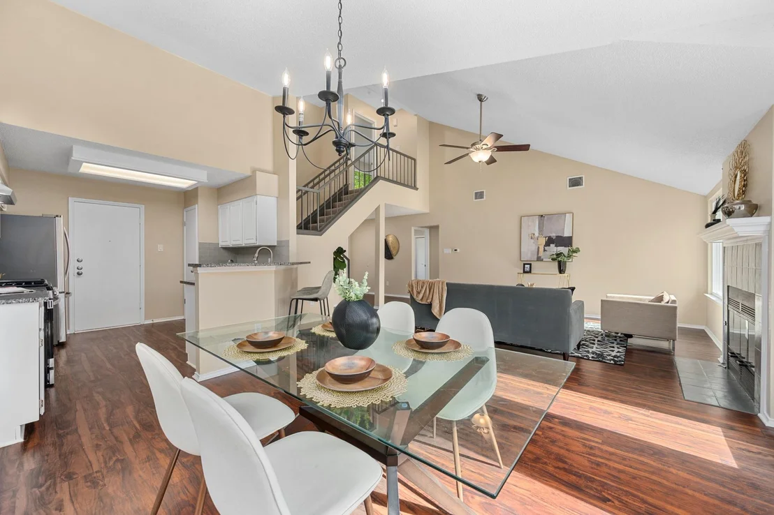 Photo of 8601 Verona TRL