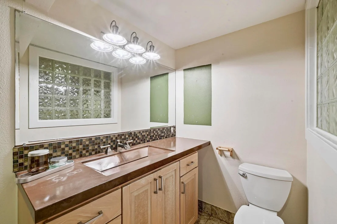 Photo of 2204 Spring Creek DR