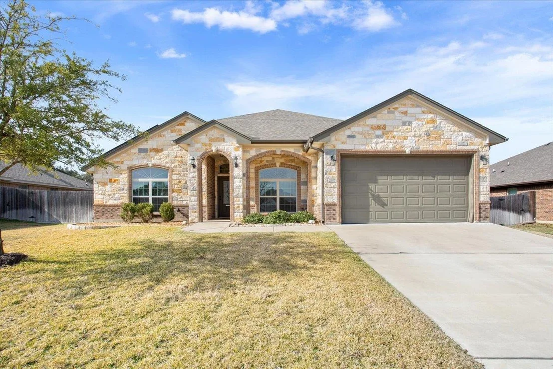 Photo of 2977 Presidio CIR