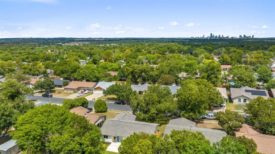 Photo of 1111 Spearson LN
