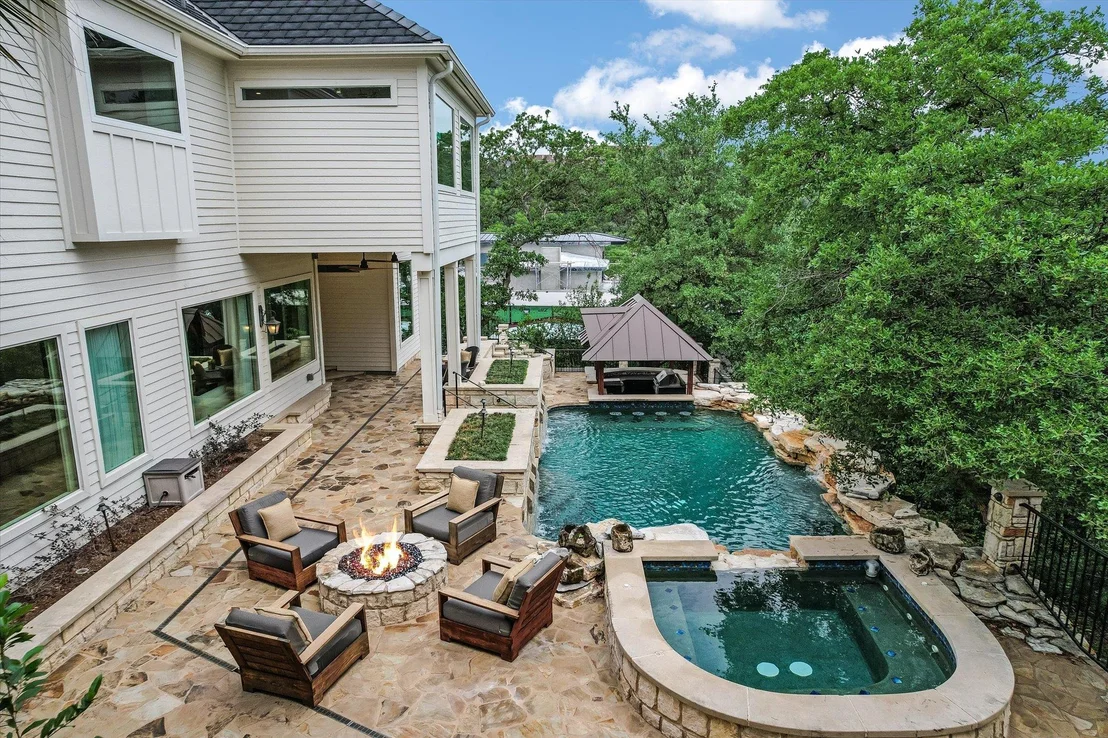 Photo of 1703 Brookhaven DR