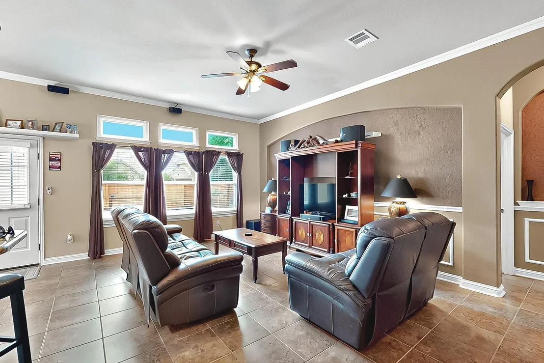 Photo of 320 Atlanta Park DR