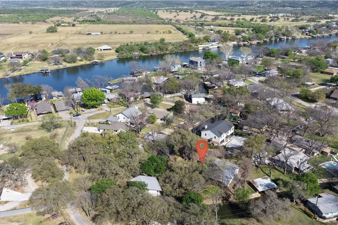 Photo of 611 Thurman CIR