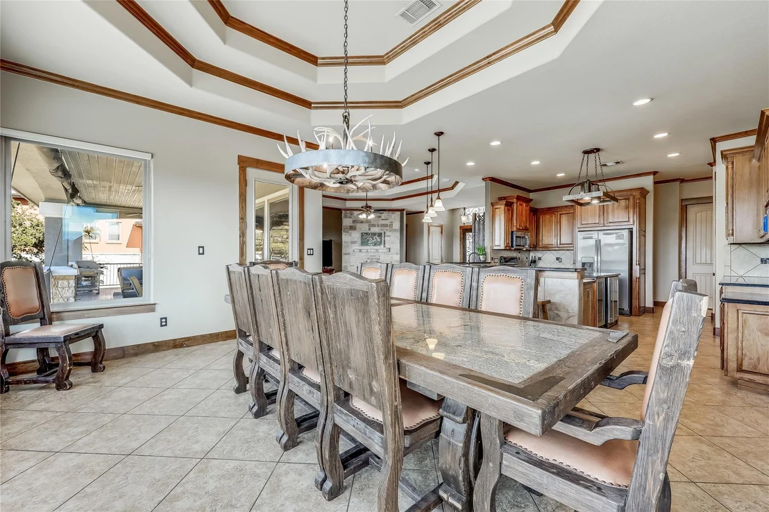 Photo of 610 Deckhouse DR