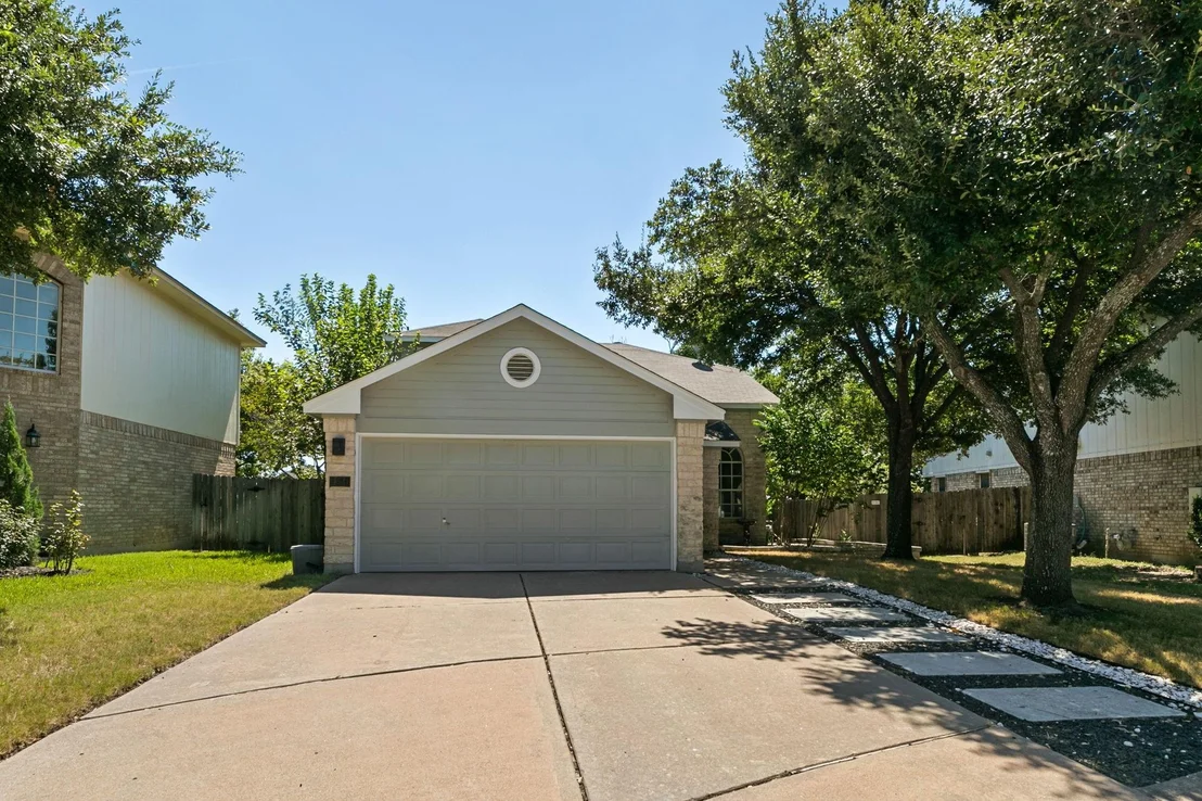 Photo of 15541 Imperial Jade DR