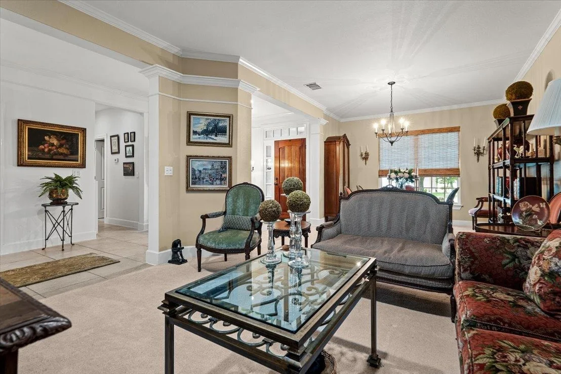 Photo of 503 Breezeway LN