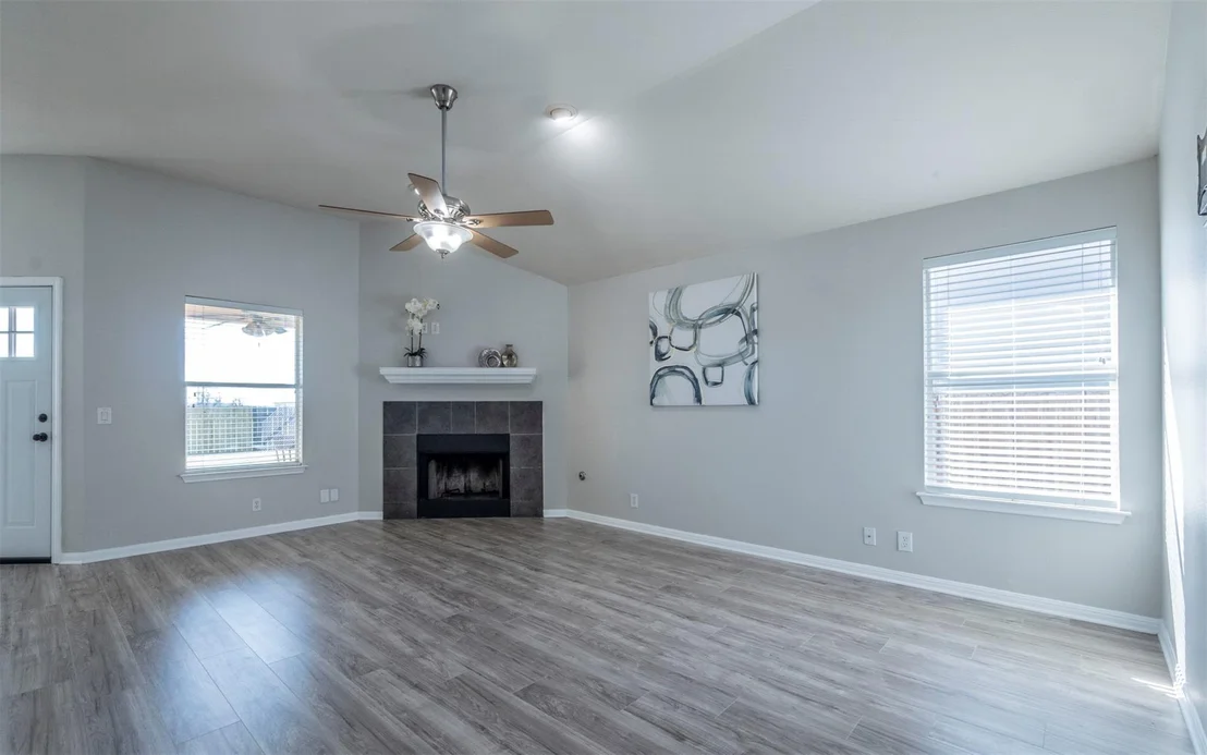 Photo of 1002 Stewart DR