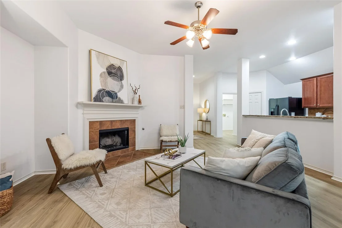 Photo of 11517 Shadow Creek DR